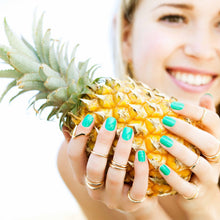 Charger l'image dans la galerie, 198 Catch the Wind 4.5G
DESCRIPTION
Dark Mint Green
Colour Catalogue
Product Guide 
Please refer to your colour sticks for the closest reflection of colour. 
 Ingredient Listing & M