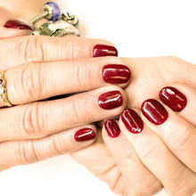 Load image into Gallery viewer, 63  Moulin Rouge  4.5G
DESCRIPTION
Deep cherry red mixed with fine gold glitter
Colour CatalogueProduct Guide 
Please refer to your colour sticks for the closest reflection of colour.