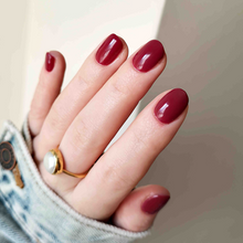 Charger l'image dans la galerie, 85  Mulberry nails displaying a solid medium burgundy shade