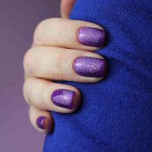 Load image into Gallery viewer, Evo Colour Lydia
DESCRIPTION
Deep royal violet with sparkling specks
Violet royal profond avec paillette
Colour Catalogue Catalogue de CouleurProduct Guide 
Please refer to your c
