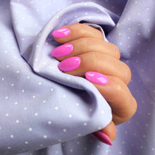 Load image into Gallery viewer, Evo Colour Sybil
DESCRIPTION
Soft playful fuchsia
 Fuschia 
Colour Catalogue Catalogue de CouleurProduct Guide 
Please refer to your colour sticks for the closest reflection of col