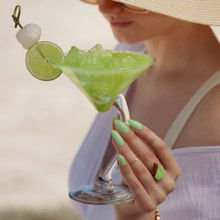 Load image into Gallery viewer, 300 Green Apple Smoothie 4.5G