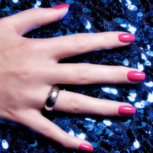 Load image into Gallery viewer, Gemini 14ml Nourishing Polish No. 89 Bright Summer Pink
DESCRIPTION
Bright Pink perfect for summer
Rose Brillant pour l&#39;été
Colour Catalogue Catalogue de Couleur

Please refer to your colour sticks for the closest reflec