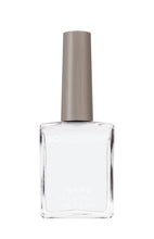 Load image into Gallery viewer, Gemini 14ml Nourishing Polish No. 1 French White
DESCRIPTION
Opaque stark white, perfect for creating a timeless French Manicure
Blanc Immaculé Opaque, parfait pour créer un manucure Français intemporel
Colour CatGemini Nourishing PolishBio Sculpture Canada