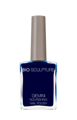 Gemini 14ml Nourishing Polish No. 131 Duke
DESCRIPTION
Sheer ink blue
Bleu encre transparent
Colour Catalogue Catalogue de Couleur

Please refer to your colour sticks for the closest reflection of colour. 
 