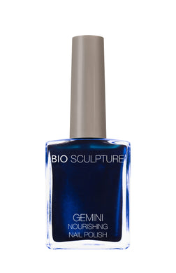 Gemini 14ml Nourishing Polish No. 182 Pursuit of Beauty
DESCRIPTION
Deep sapphire blue
Bleu Saphir profond
Colour Catalogue Catalogue de Couleur

Please refer to your colour sticks for the closest reflection of colour. 
