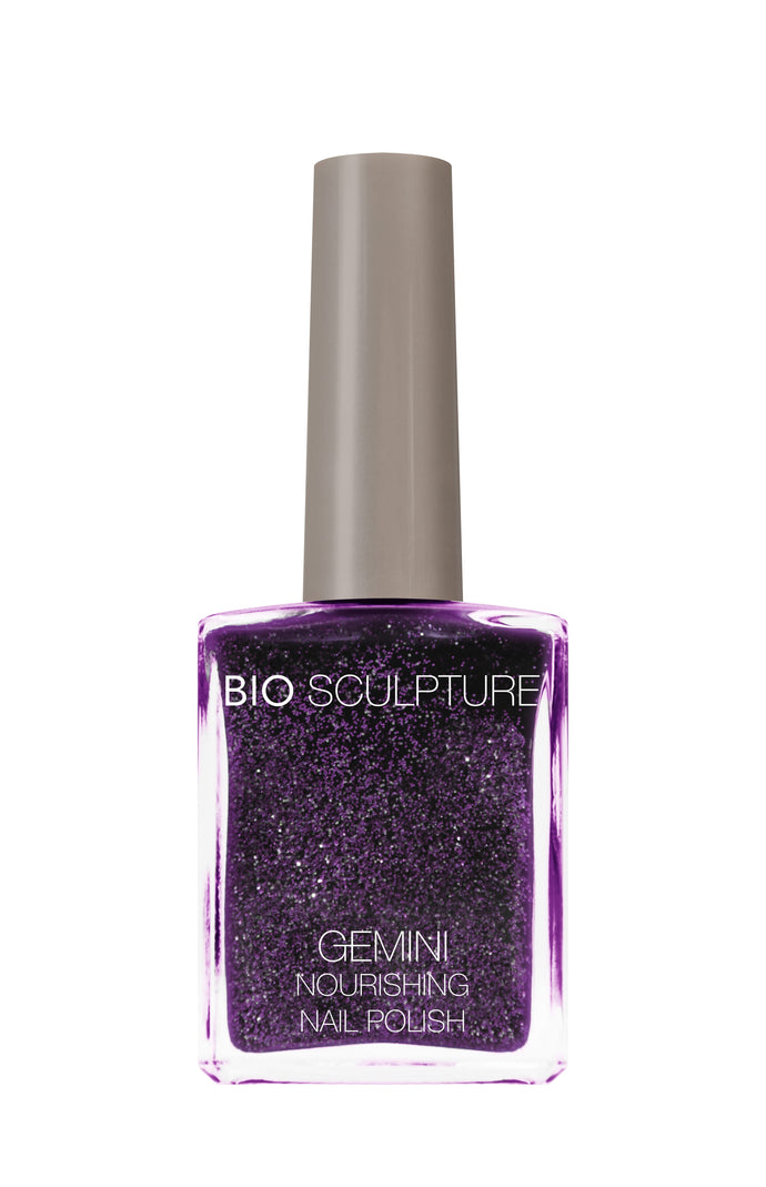 Gemini 14ml Nourishing Polish No. 233 Flirty
DESCRIPTION
Flirty glittery violet
Violet paillette
Colour Catalogue Catalogue de Couleur

Please refer to your colour sticks for the closest reflection of colour. 