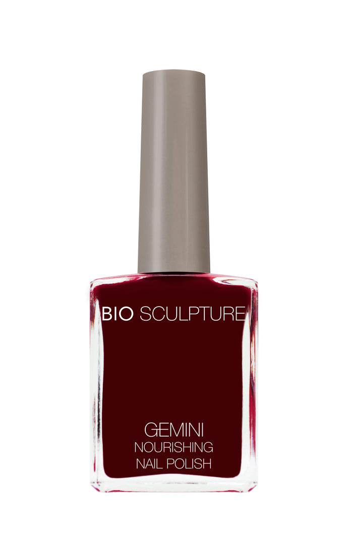 Gemini 14ml Nourishing Polish No. 24 Port Wine
DESCRIPTION
Deep red wine
Profond Vin Rouge
Colour Catalogue Catalogue de Couleur

Please refer to your colour sticks for the closest reflection of colour. 
 SVP ré