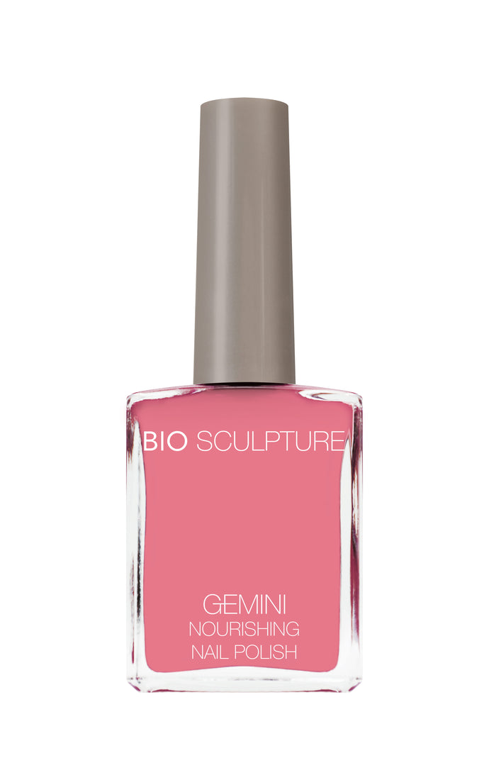 Gemini 14ml Nourishing Polish No. 87 Strawberry French
DESCRIPTION
Sheer natural nailbed pink with a gentle shimmer
Pur rose naturel avec reflet doux
Colour Catalogue Catalogue de Couleur

Please refer to your colour st