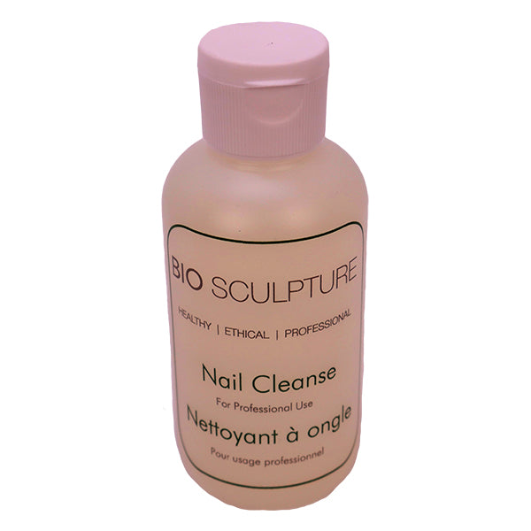 Nail CleanseNail Cleanse does not dehydrate the natural nail. It is used to prep the nail plate for the application of Bio Sculpture Gel, Evo Gel and Polish application and remo